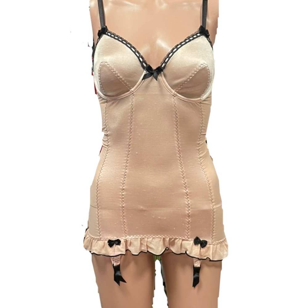 Vintage * 2000's Y2K Baby Pink Satin Teddy Lingerie Garter Bows